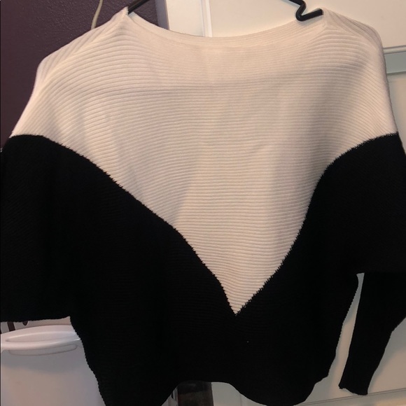 Sweater - Picture 2 of 2